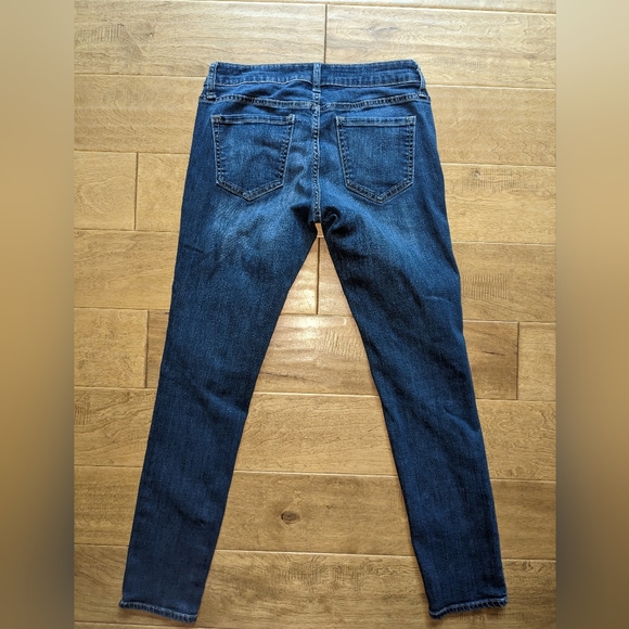 Old Navy Rockstar skinny jeans - Picture 2 of 2